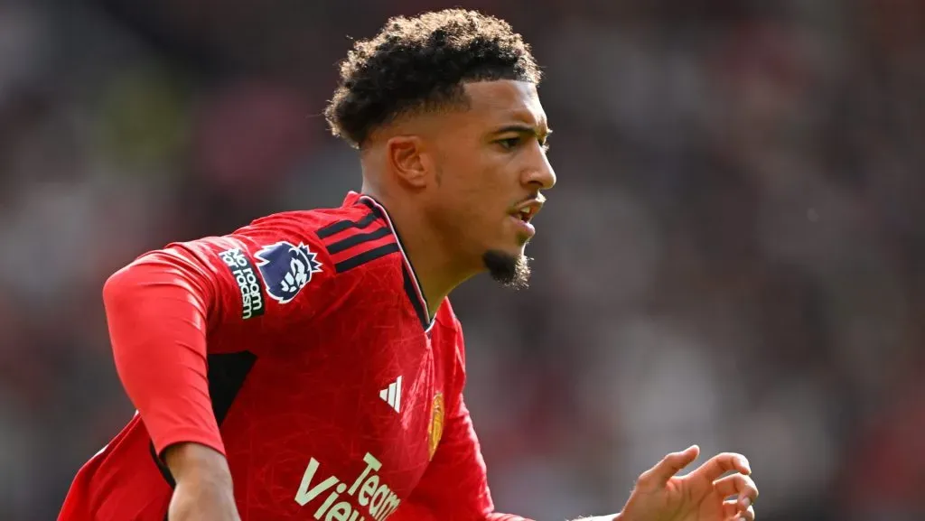 Sancho em campo com o Manchester United