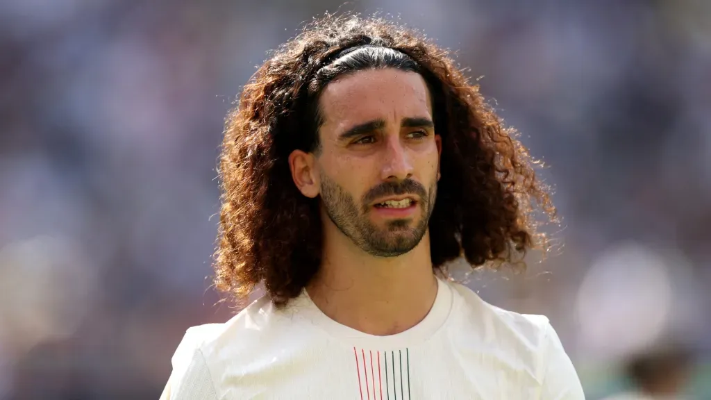 Marc Cucurella em jogo do Chelsea durante o Mundial de Clubes