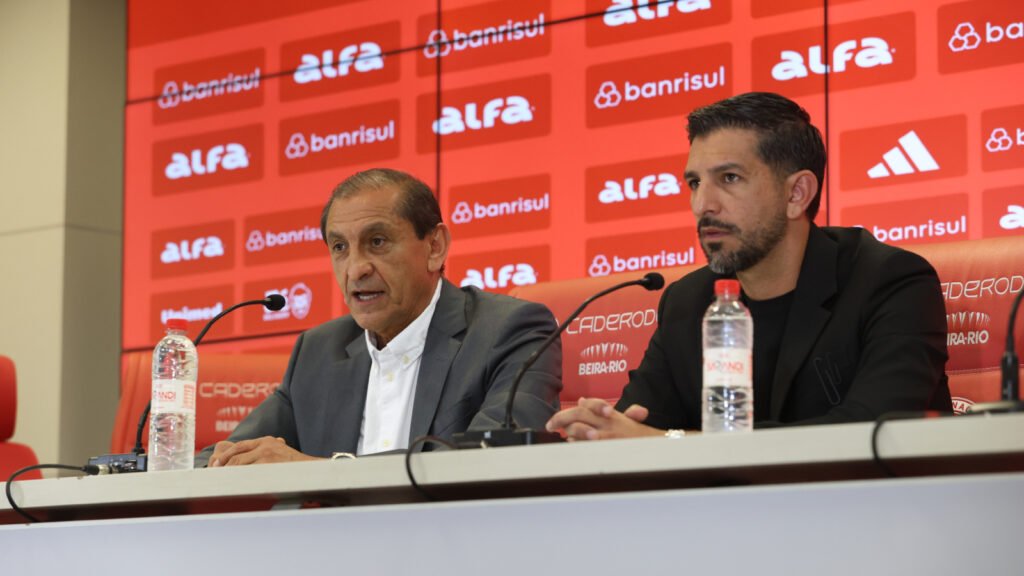 Inter toma decisão após Ramon Diaz não se retratar: "Futebol é para homens, não para meninas"