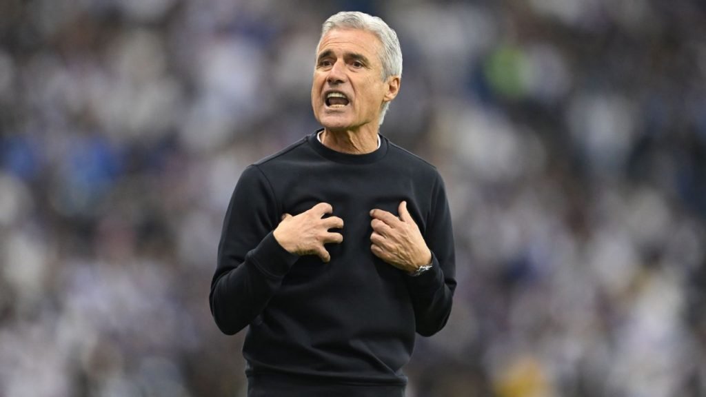 Grêmio recebe dois nomes “pesados”, mas futuro do comando segue em aberto para 2026