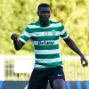 Ousmane Diomande, do Sporting CP, em ação durante um amistoso de pré-temporada entre Sporting CP e Villarreal, em 25 de julho de 2025. (Foto: Gualter Fatia/Getty Images)