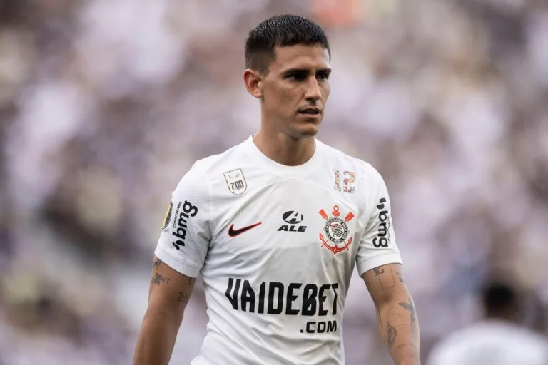 Matías Rojas nos tempos de Corinthians. Foto: Marco Galvao/Fotoarena