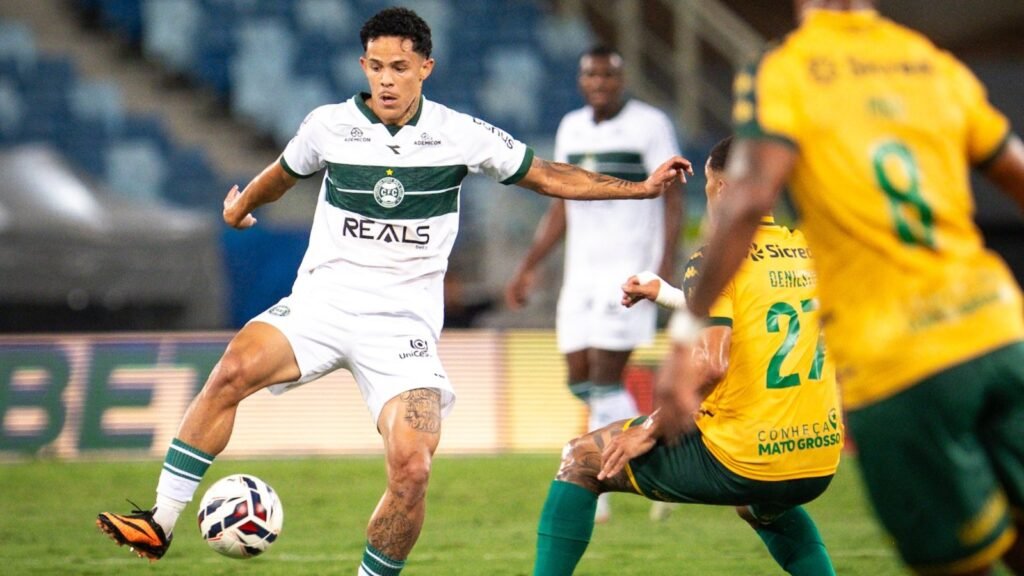 Coritiba enfrenta Cuiabá na Arena Pantanal