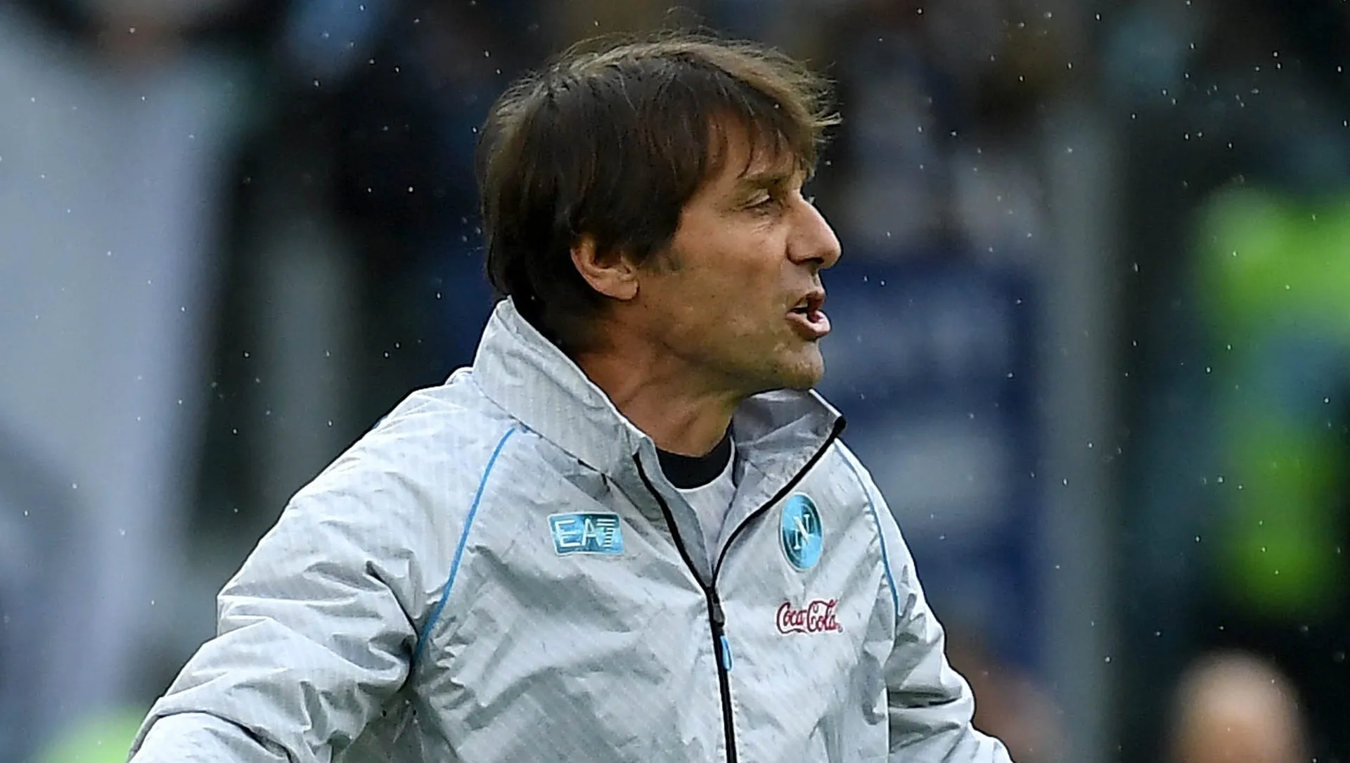 O treinador do SSC Napoli, Antonio Conte, durante a partida da Série A entre SS Lazio e SSC Napoli, no Estádio Olímpico, em 4 de janeiro de 2026, em Roma, Itália. (Foto: Marco Rosi – SS Lazio/Getty Images)