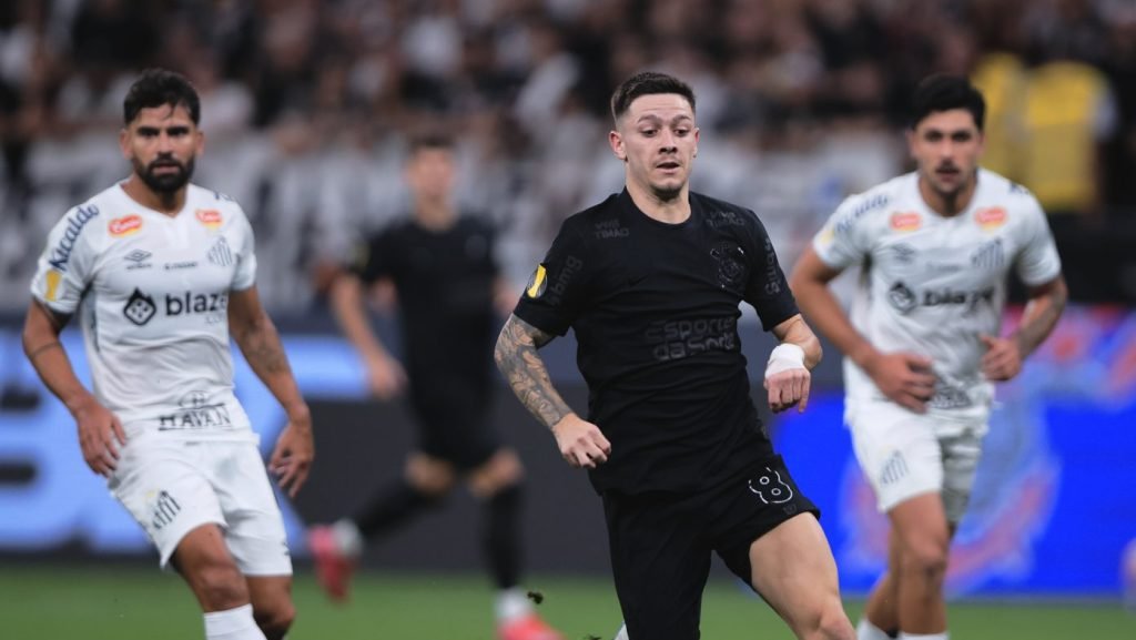 Rodrigo Garro é importantíssimo ao Timão - Foto: Marcello Zambrana/AGIF