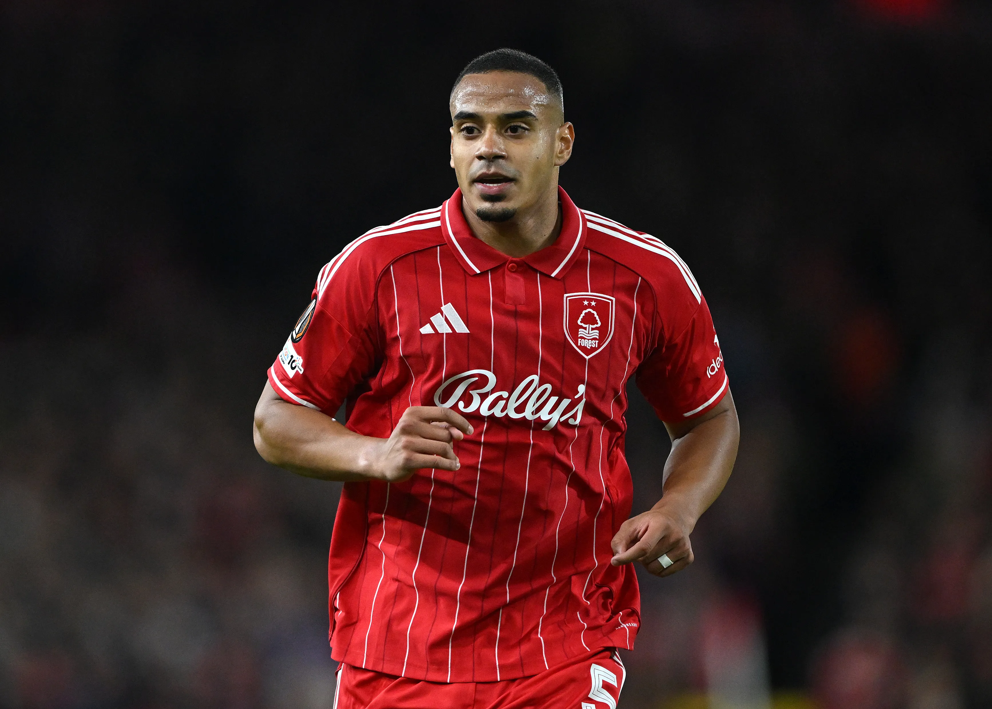Murillo está em alta na Premier League (Foto: Shaun Botterill/Getty Images)