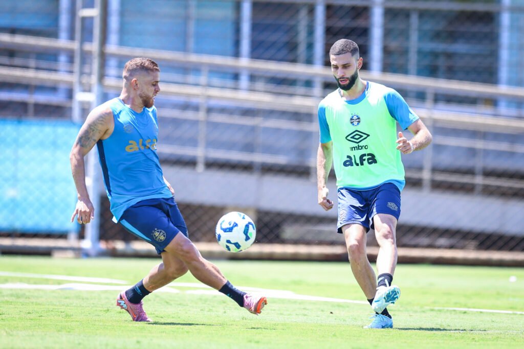 Grêmio muda o foco e acelera preparação para duelo decisivo na Arena