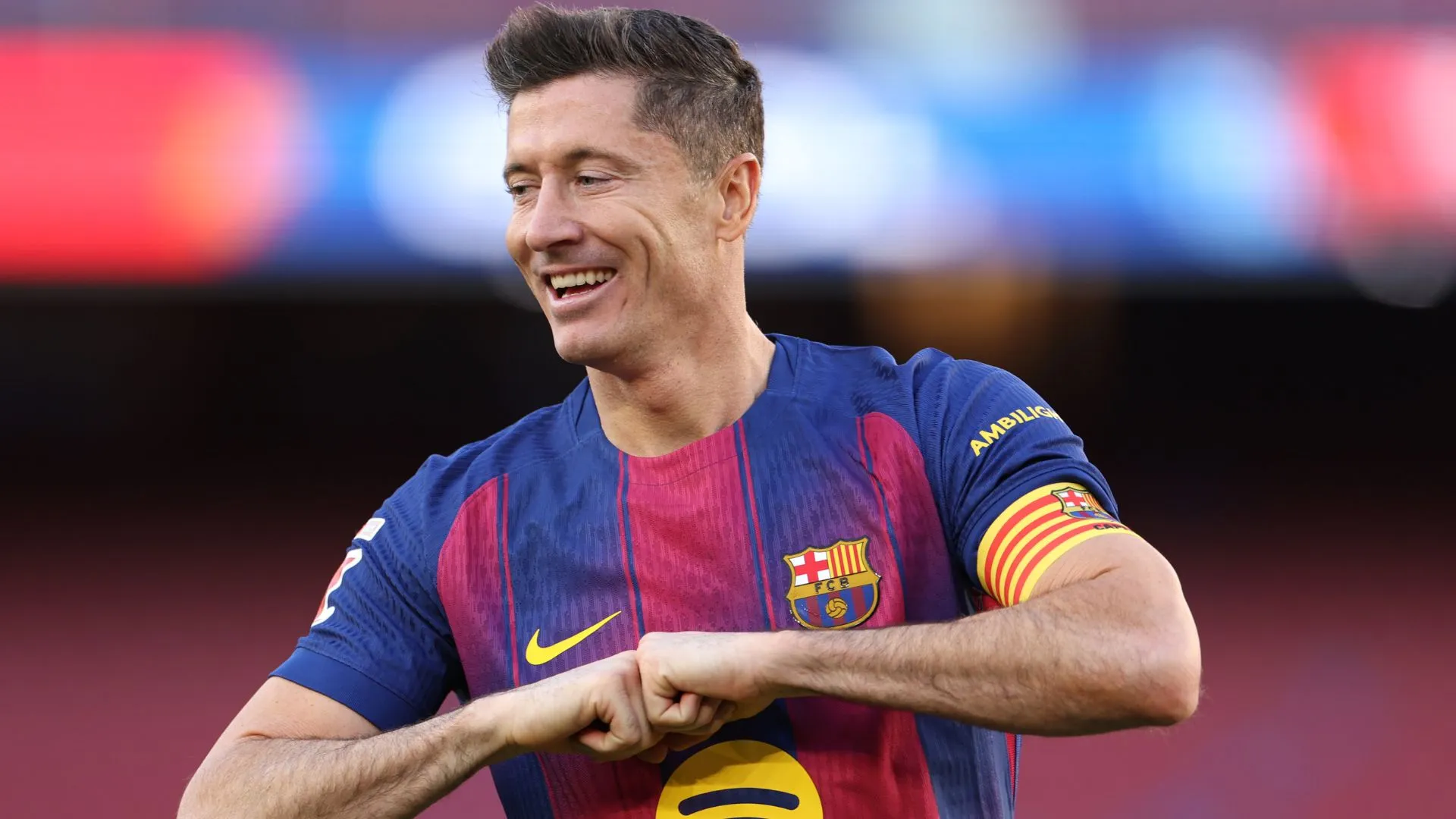 Lewandowski deve deixar o Barcelona após o fim da temporada (Foto: Judit Cartiel/Getty Images)
