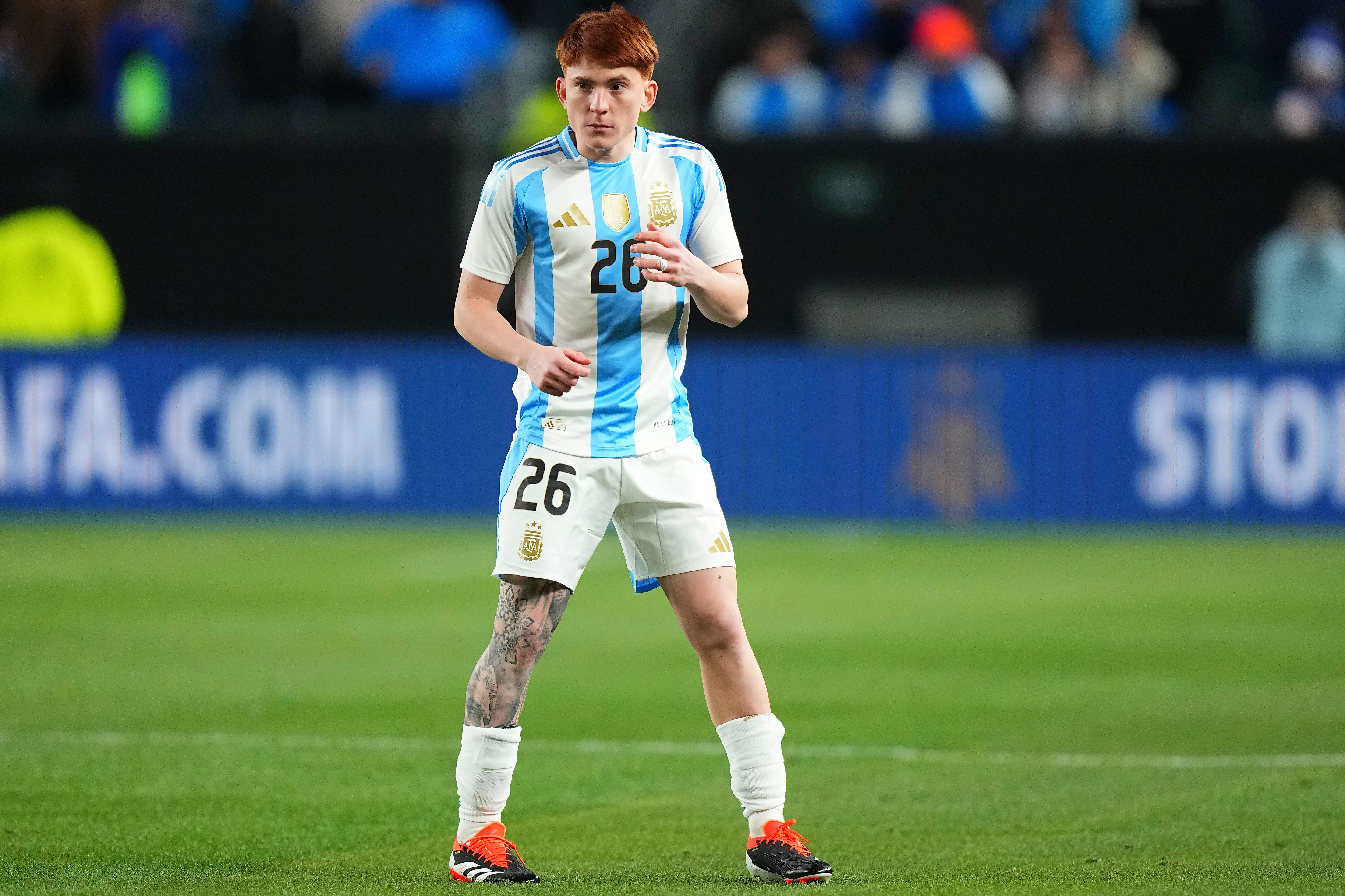 Valentín Barco pela Seleção Argentina. (Foto Mitchell Leff/Getty Images)
