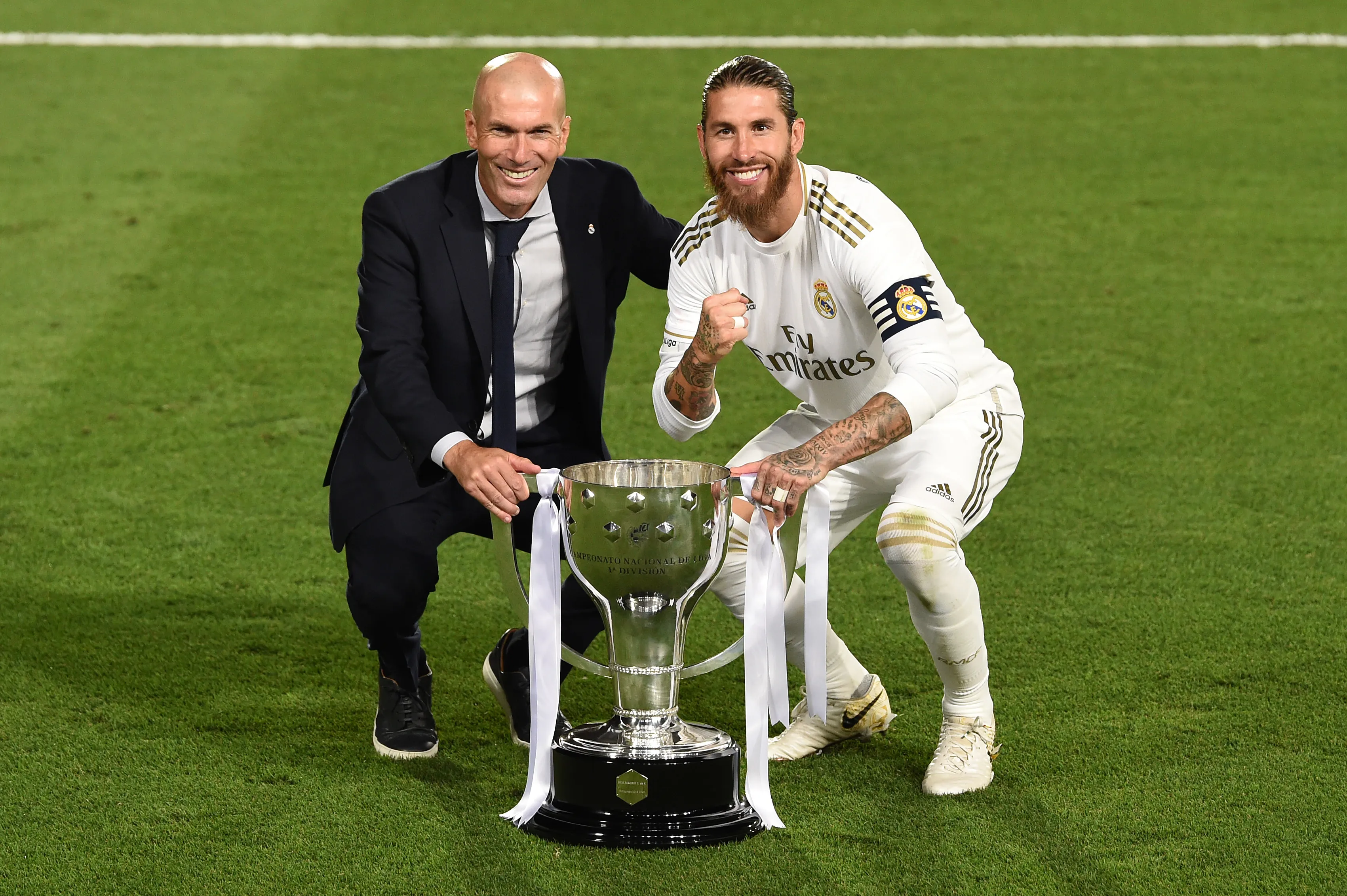 Zinedine Zidane campeão da La Liga pelo Real Madrid. (Foto: Denis Doyle/Getty Images)