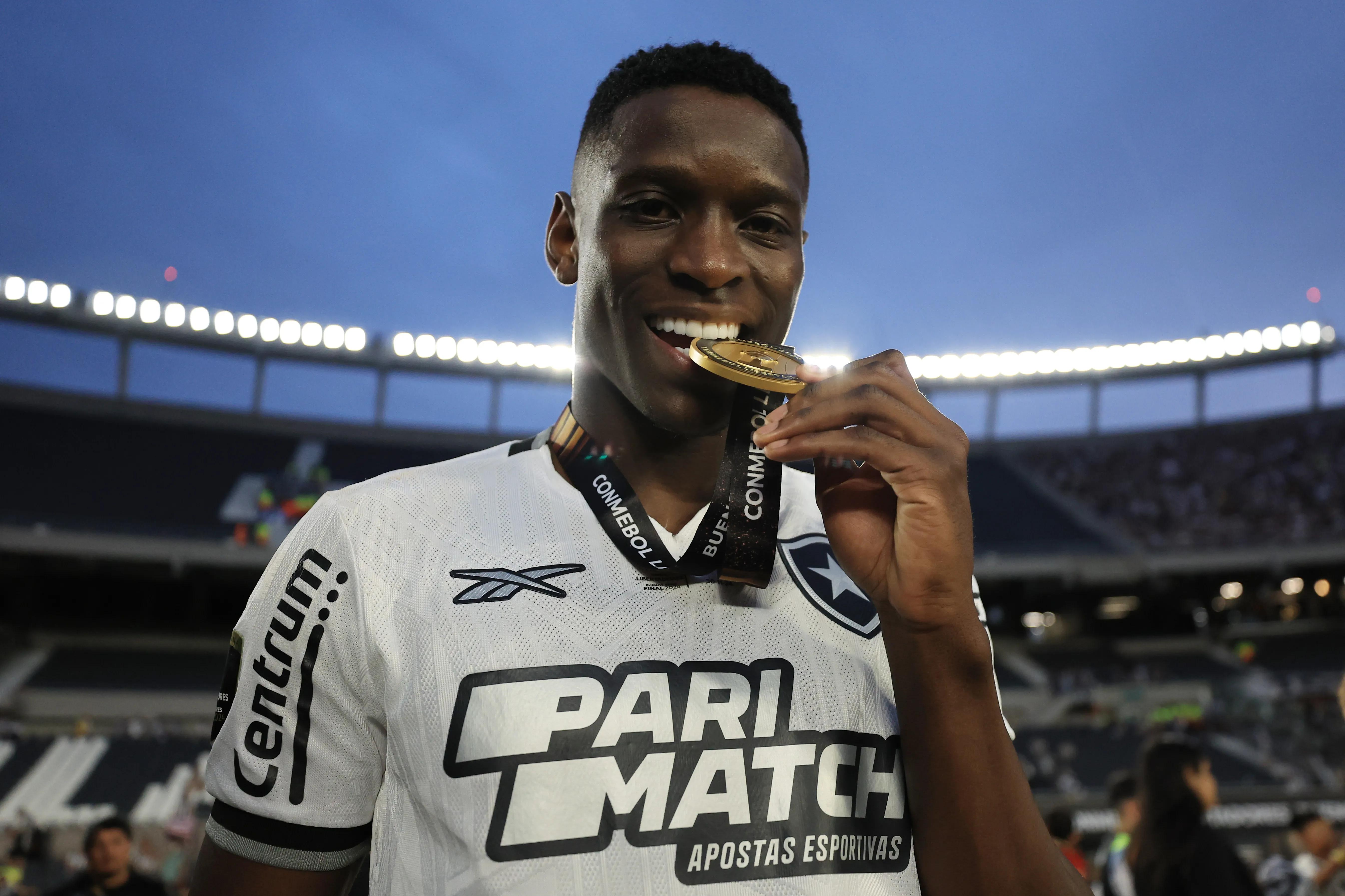 Luiz Henrique segue na Rússia (Foto: Buda Mendes/Getty Images)