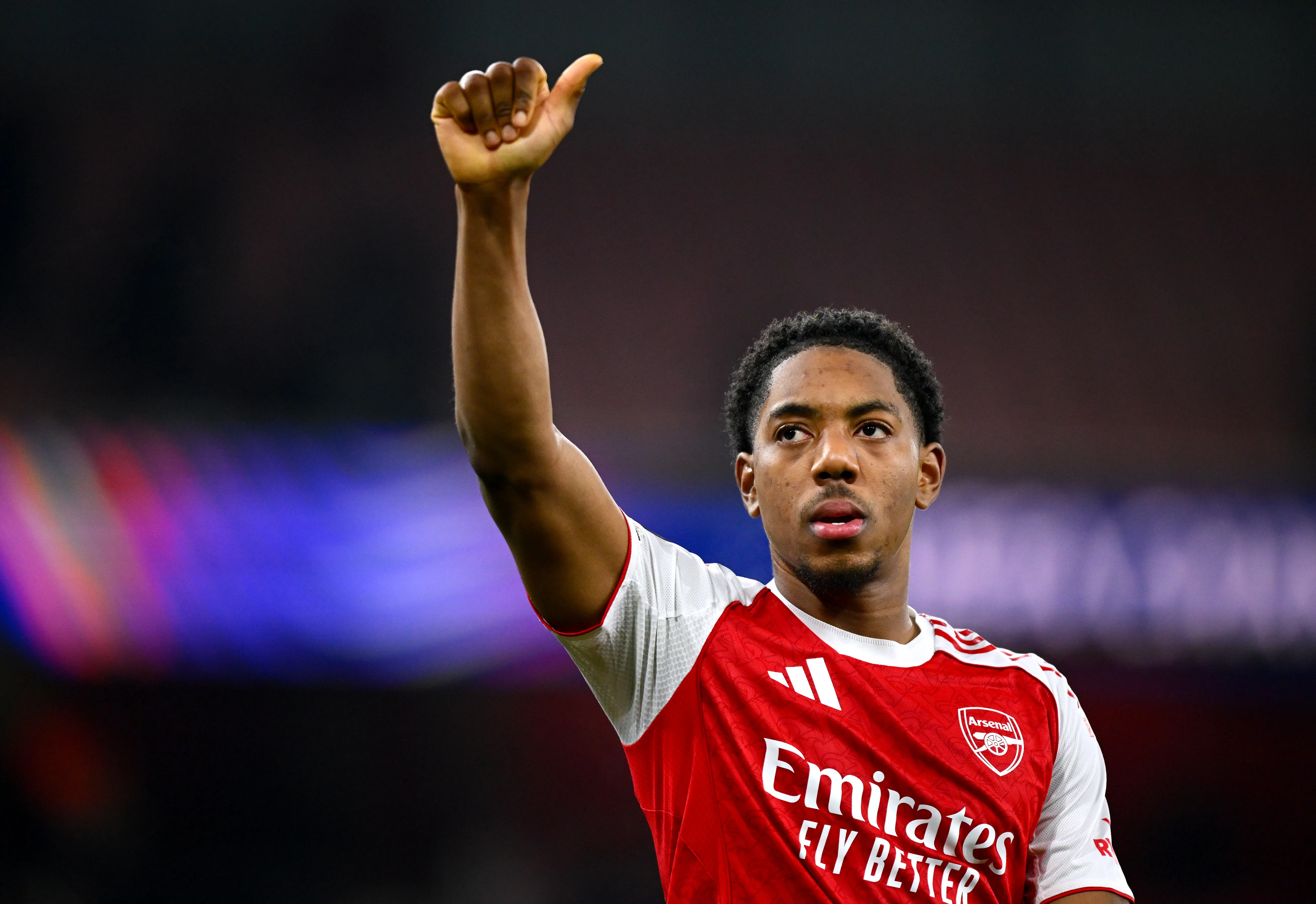 Lewis-Skelly pode deixar o Arsenal (Foto: Clive Mason/Getty Images)