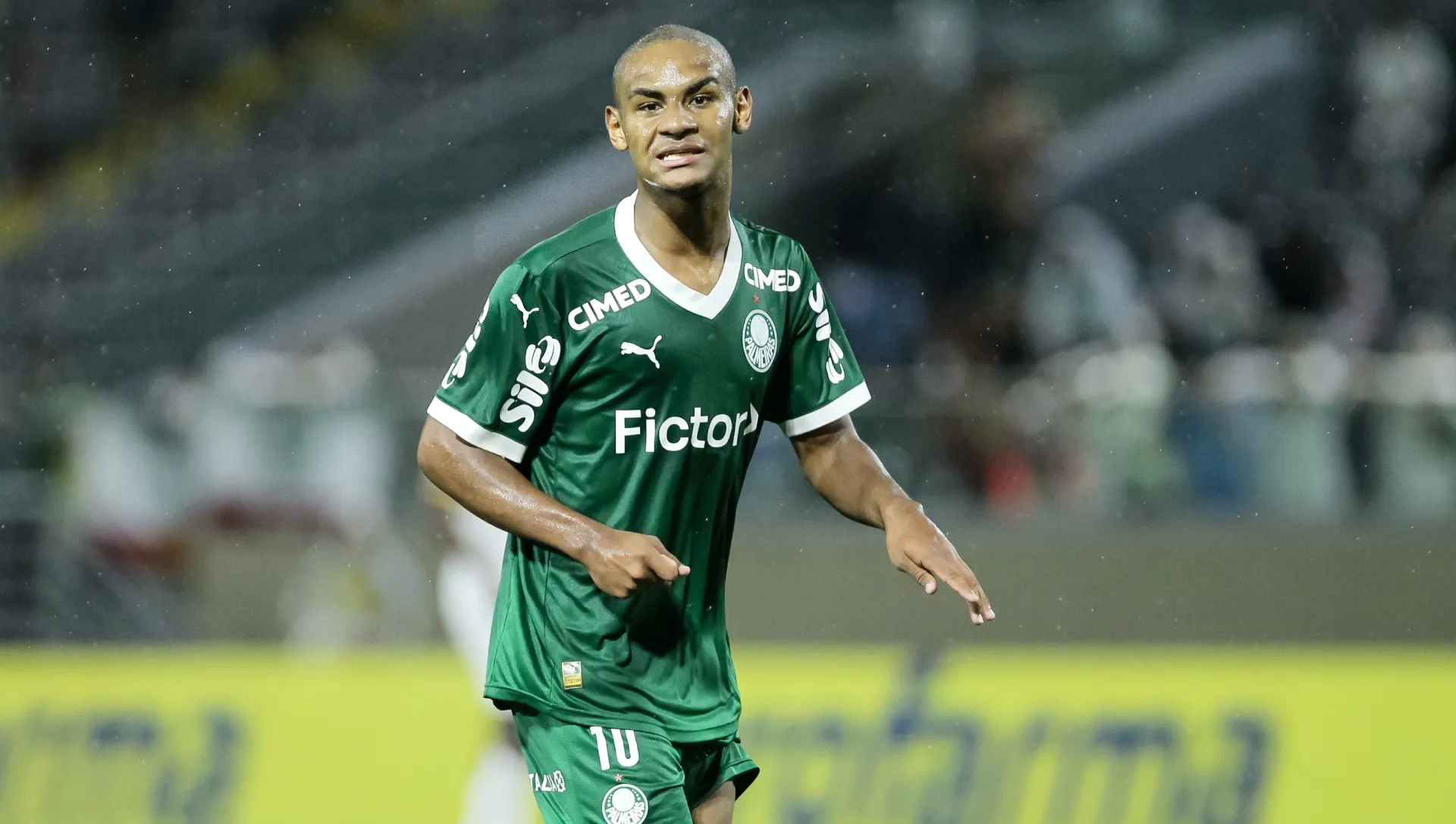 Eduardo Conceição em jogo do Palmeiras