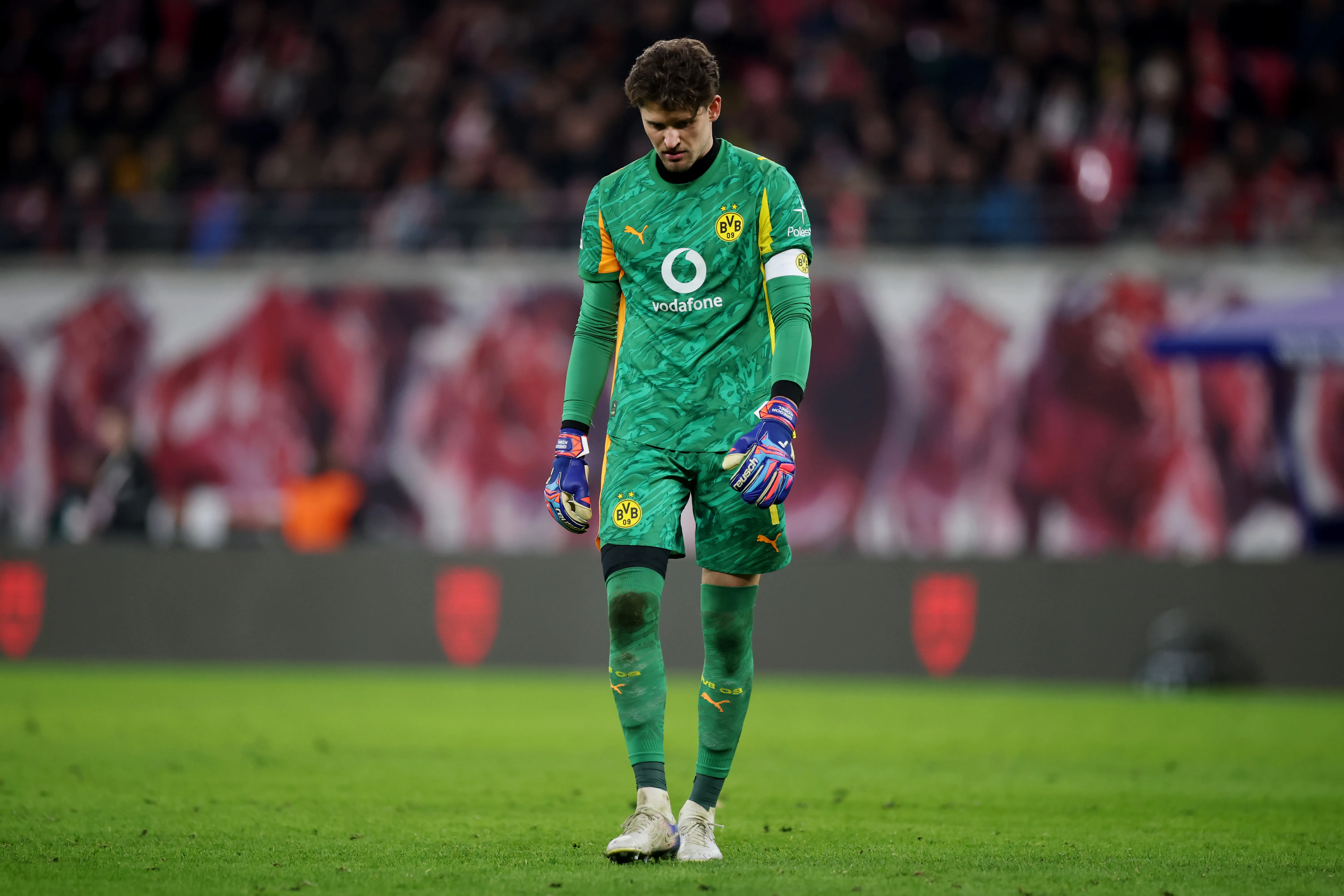 Kobel durante partida do Borussia Dortmund. (Photo by Alex Grimm/Getty Images)