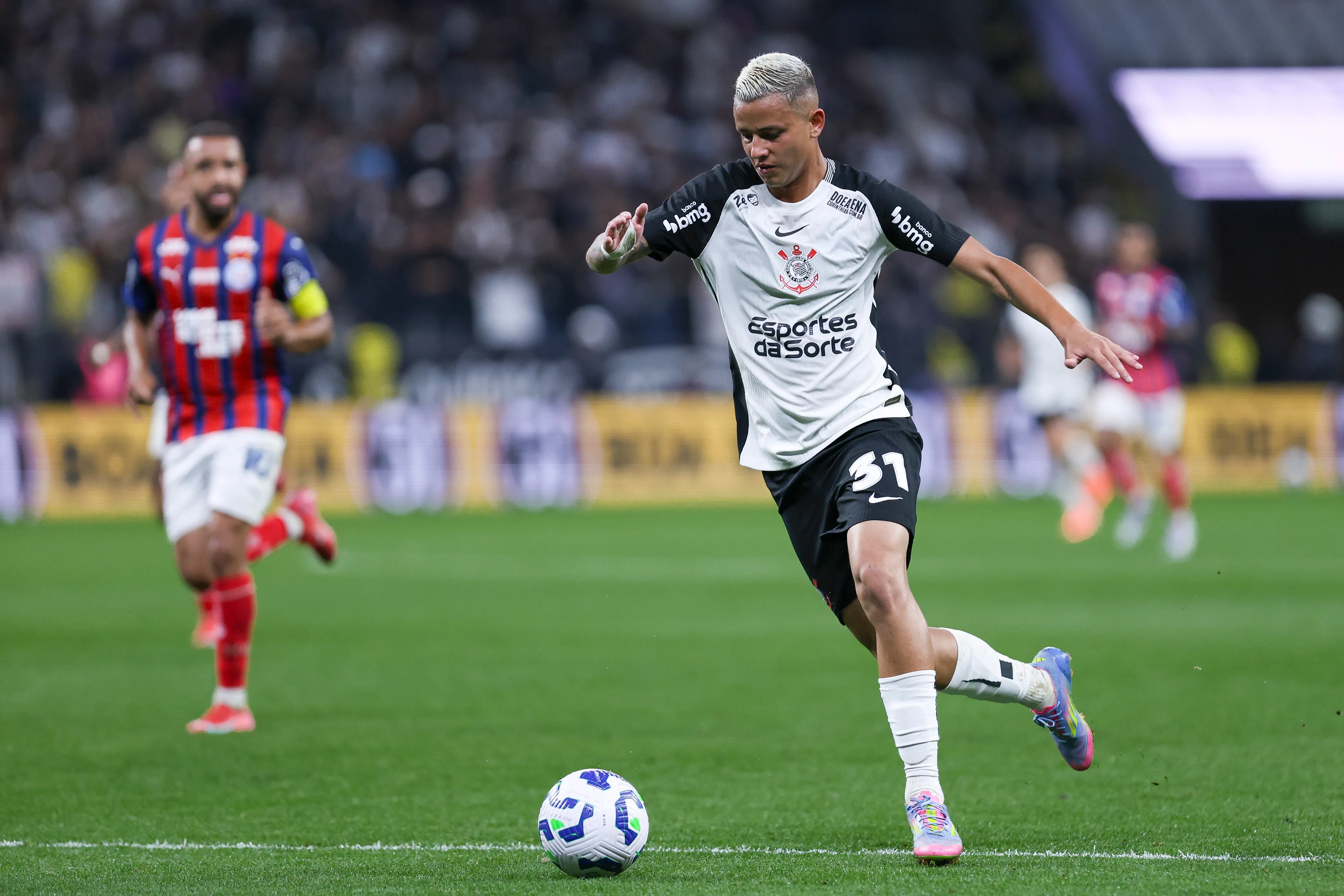 Kayke em ação pelo Corinthians no Brasileirão. (Foto: Ricardo Moreira/Getty Images)