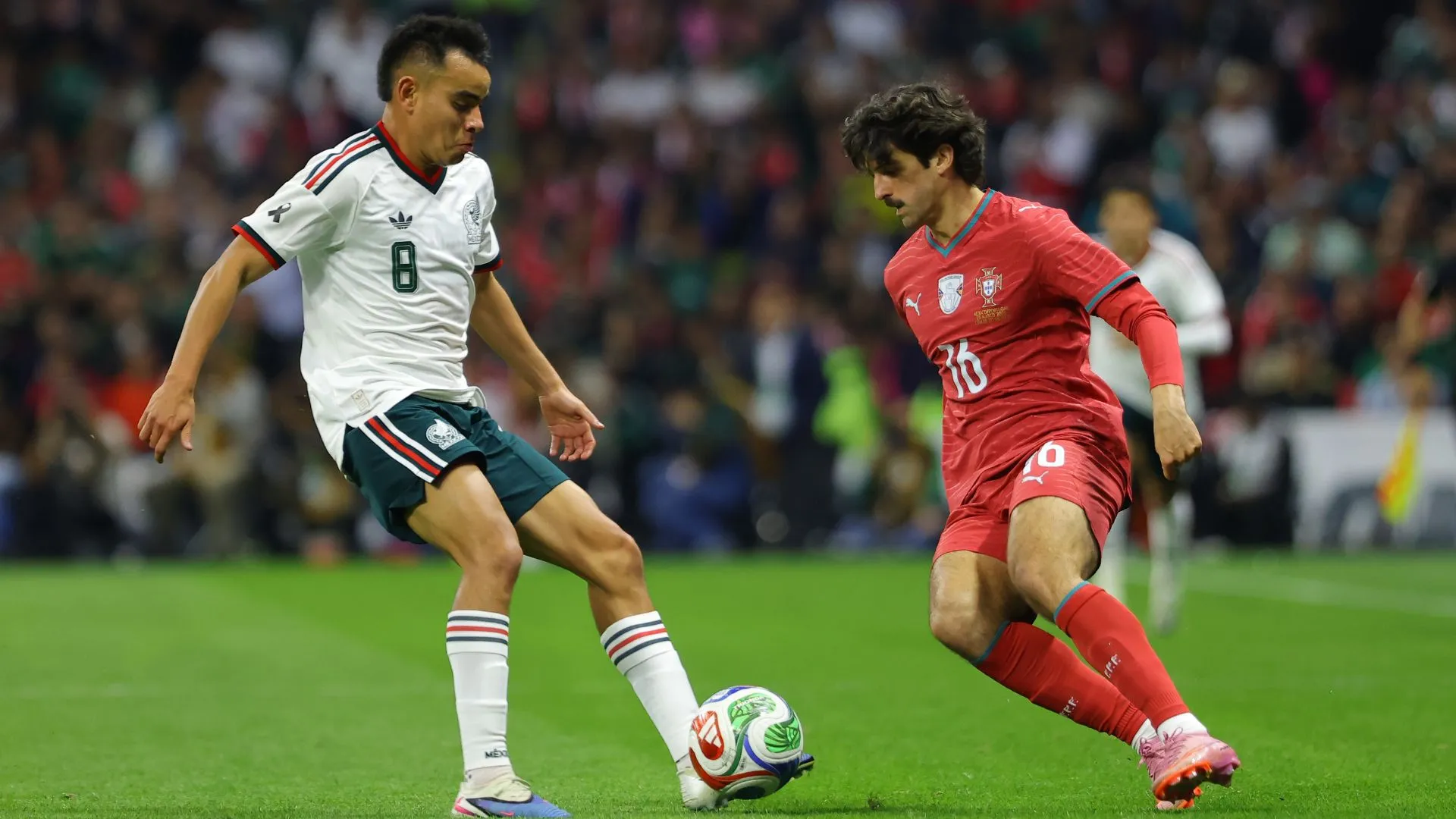 Trincão em ação pela Seleção Portuguesa. (Foto: Agustín Cuevas/Getty Images)