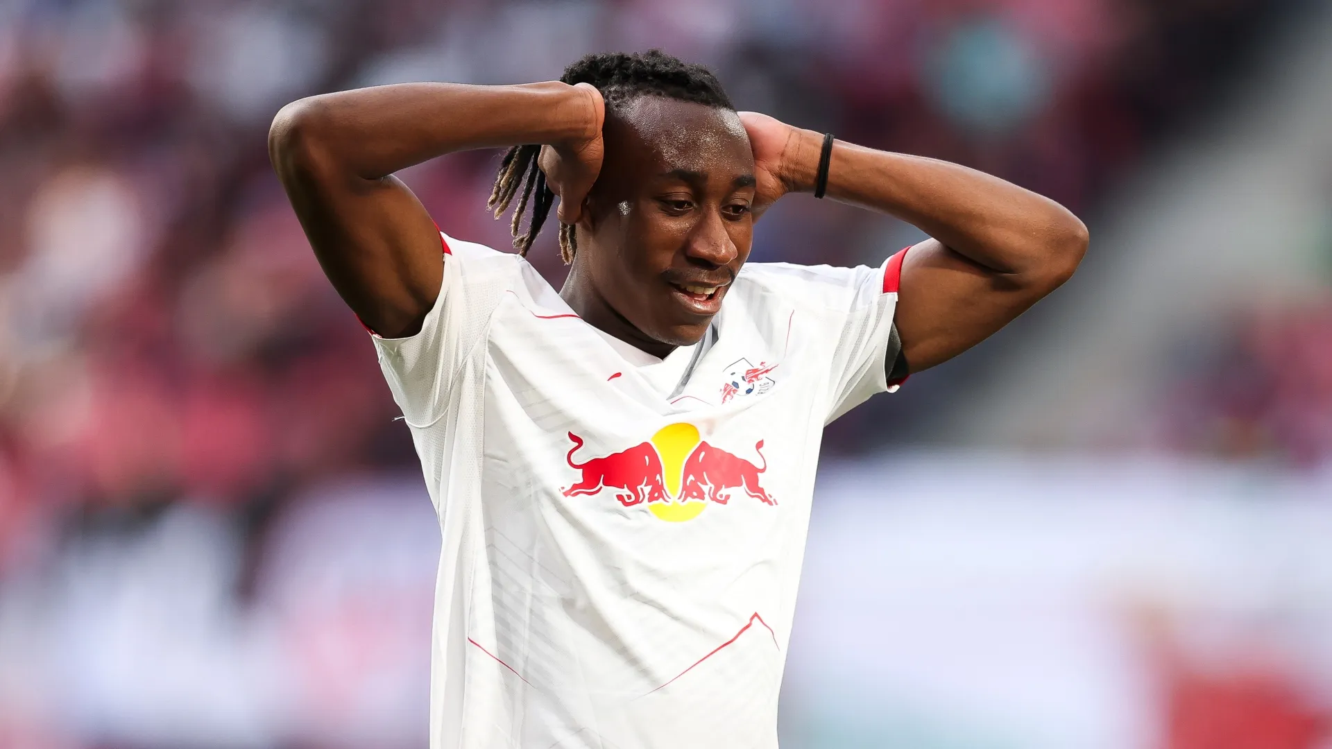 Yan Diomande, alvo do United (Maja Hitij/Getty Images)