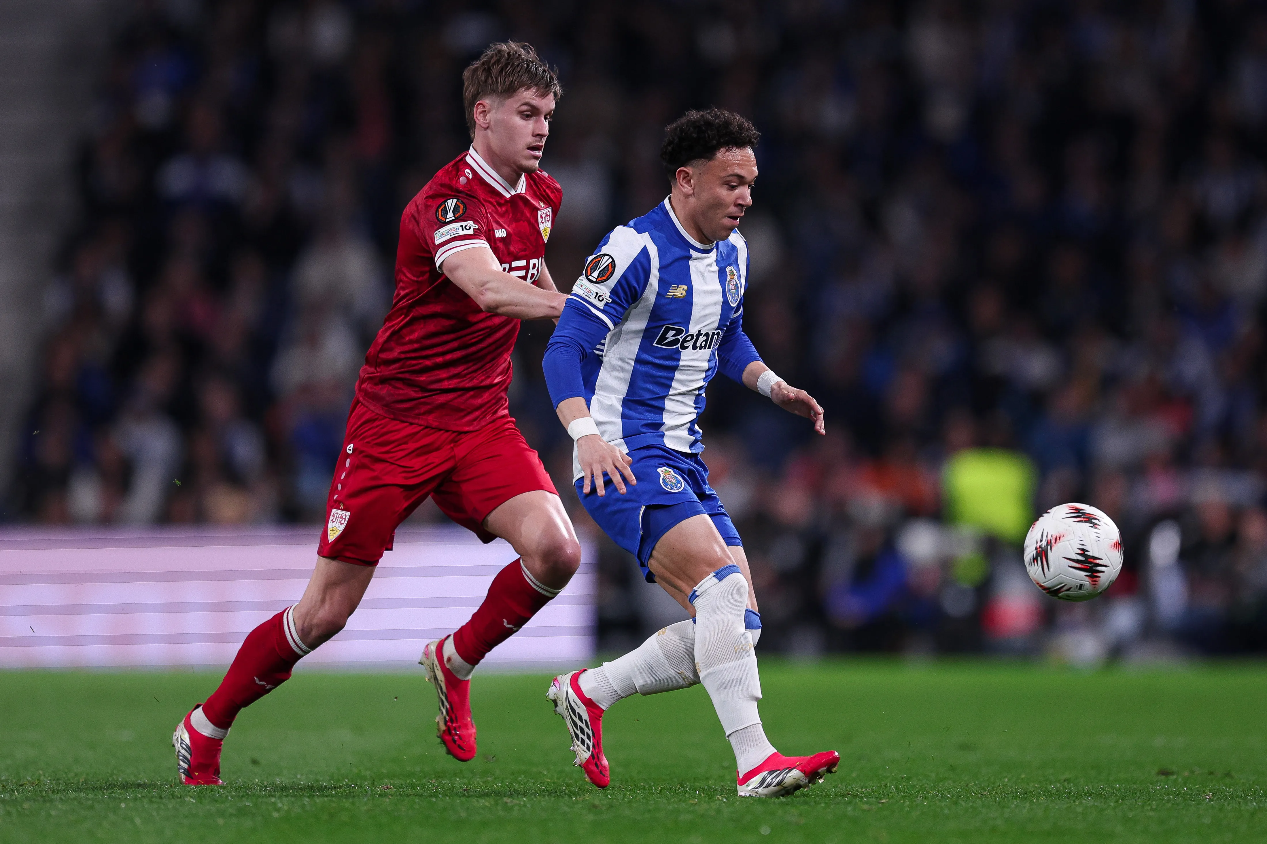 Pepê em ação pelo Porto. (Foto: Diogo Cardoso/Getty Images)
