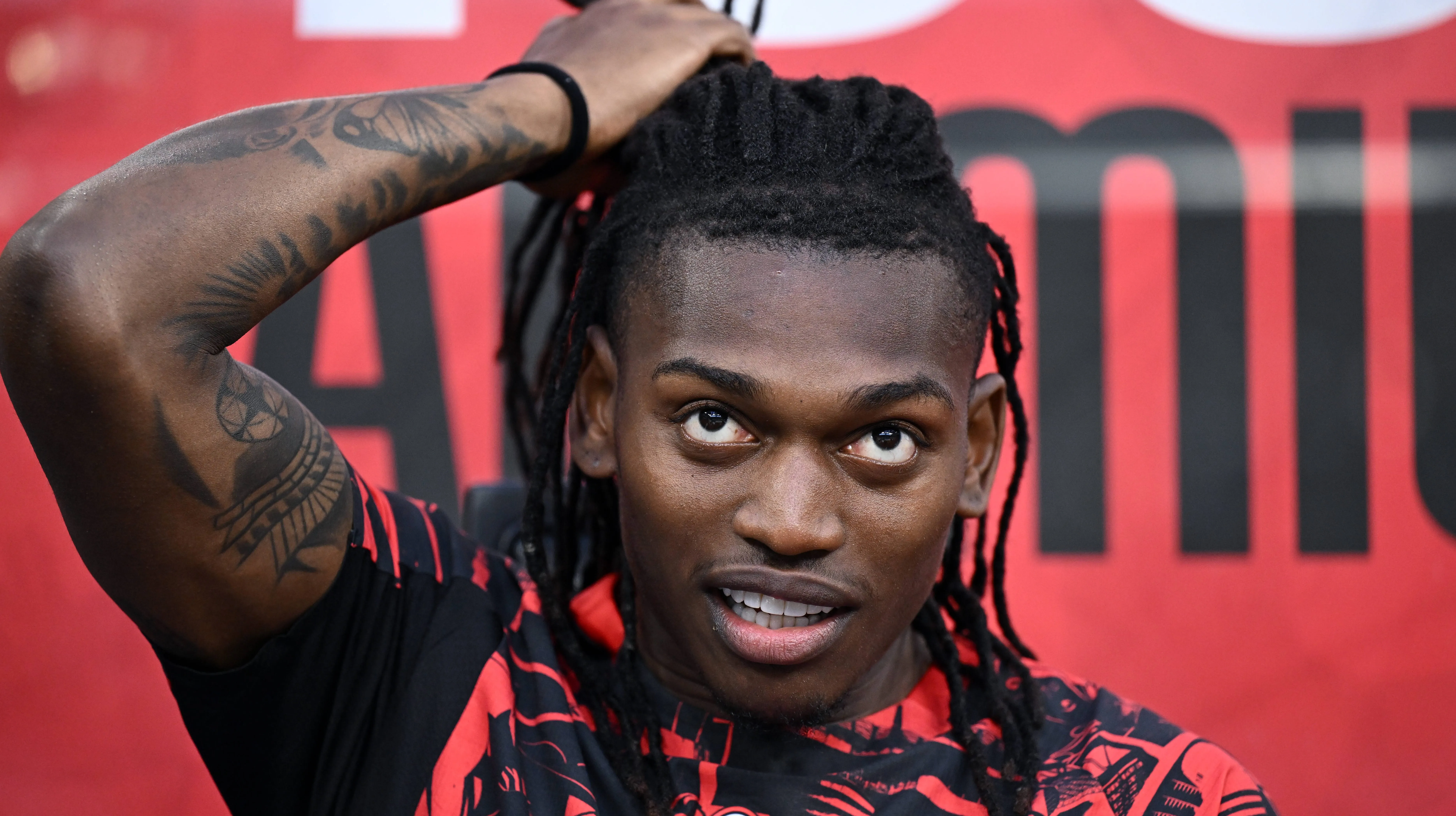 Rafael Leão, no banco