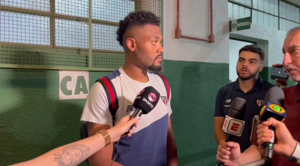 Sabino em entrevista pós jogo.