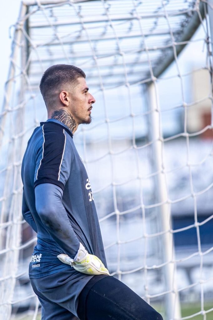 Jorge Meurer treinando no Ceará.