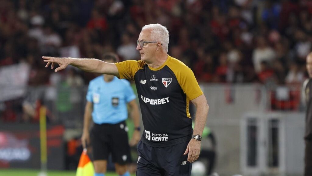 Dorival pode aproveitar atacante - Foto: Rubens Chiri/Saopaulofc.net