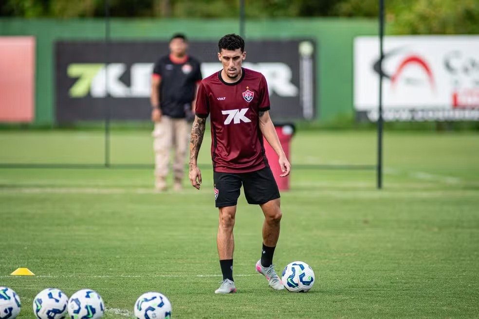 Vitória celebra na vitória sobre o Flamengo