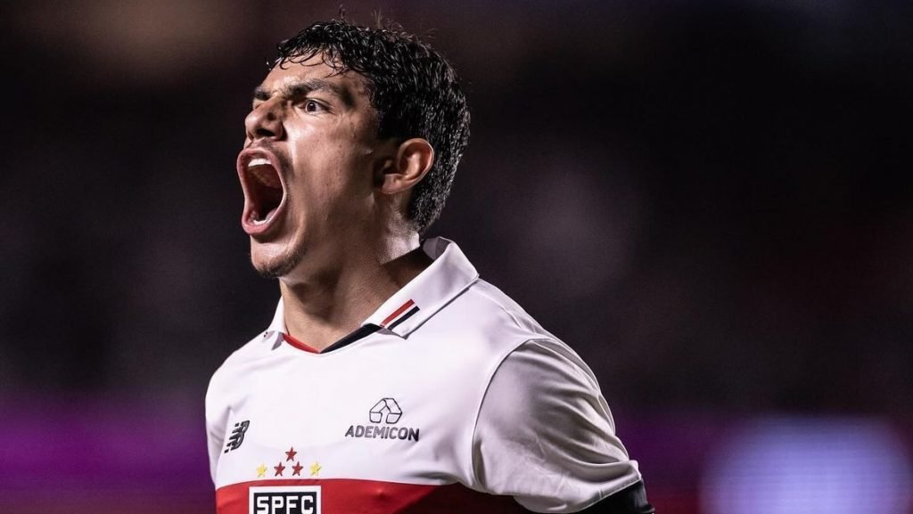Moreira foi negociado pelo São Paulo. (Foto: Rubens Chiri/SPFC)