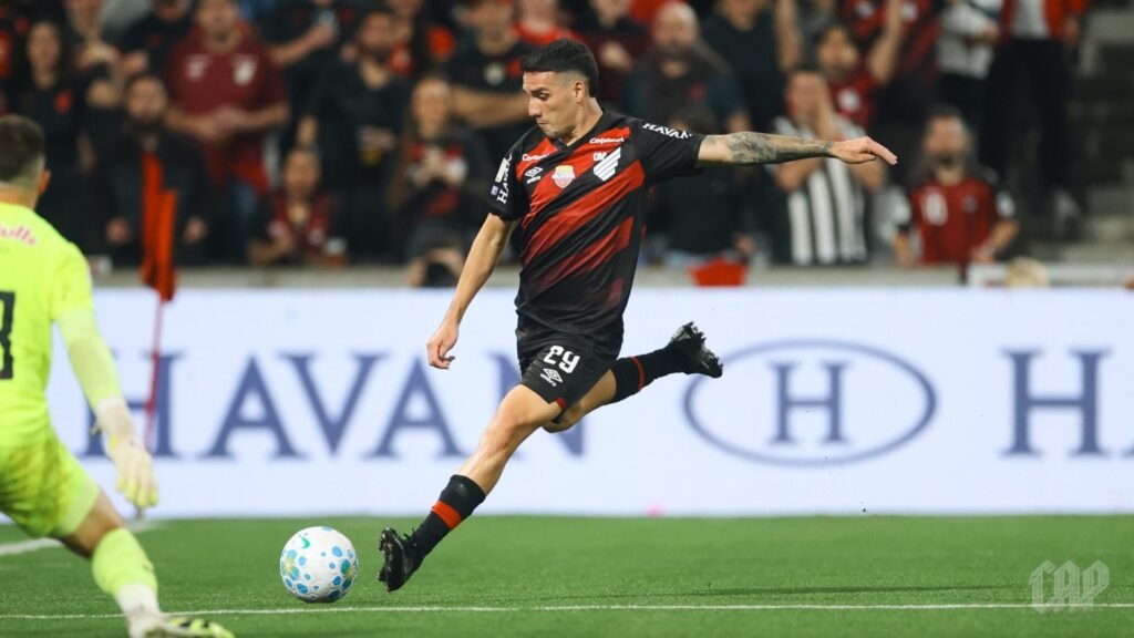 Gastón Benavídez - Foto: Luis Miguel Ferreira/Athletico-PR