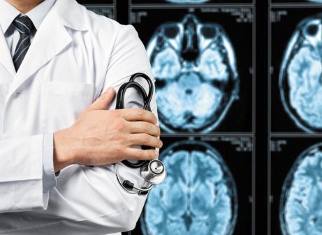 Governo do Estado abre programa de residência médica inédito de Neurocirurgia