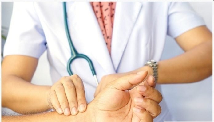ICEPi lança edital com 19 vagas para a área de saúde com salário de até R$ 11.800
