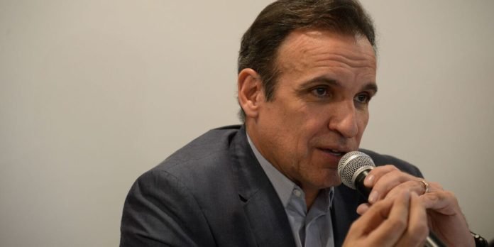 Votação do Orçamento de 2022 é adiada em comissão do Congresso