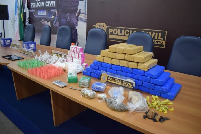 DHPP fecha laboratório de drogas e apreende 31 quilos de maconha em bairros de Vitória