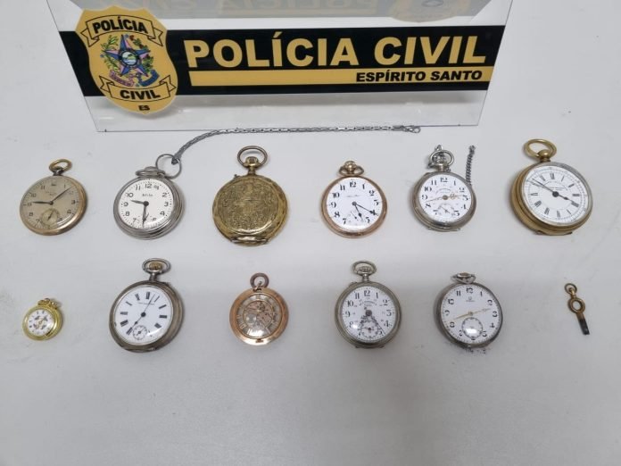 DSP recupera onze relógios de bolso avaliados em R$ 20 mil