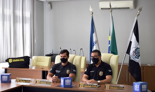 DHPP da Serra prende quatro pessoas acusadas de duplo homicídio em bar