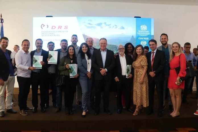 Governo lança Planos de Ação para desenvolvimento sustentável das microrregiões Governo lança Planos de Ação para desenvolvimento sustentável das microrregiões capixabas