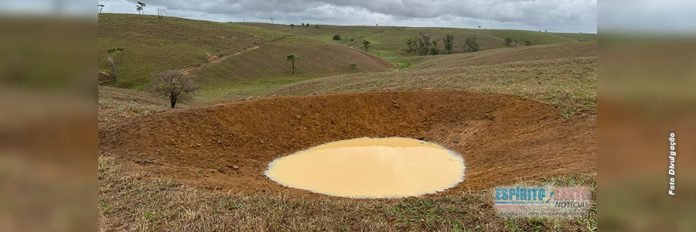 Kennedy: Barraginhas construídas pela Prefeitura já acumulam água da chuva