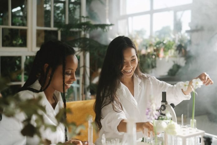 Dia 11 de fevereiro é o Dia Internacional das Mulheres e Meninas na Ciência