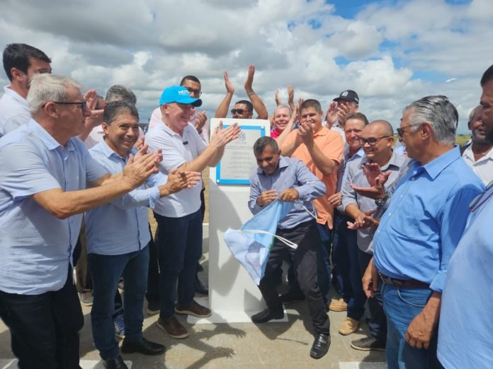 Governo do Estado inaugura obras de pavimentação da Rodovia ES-313
