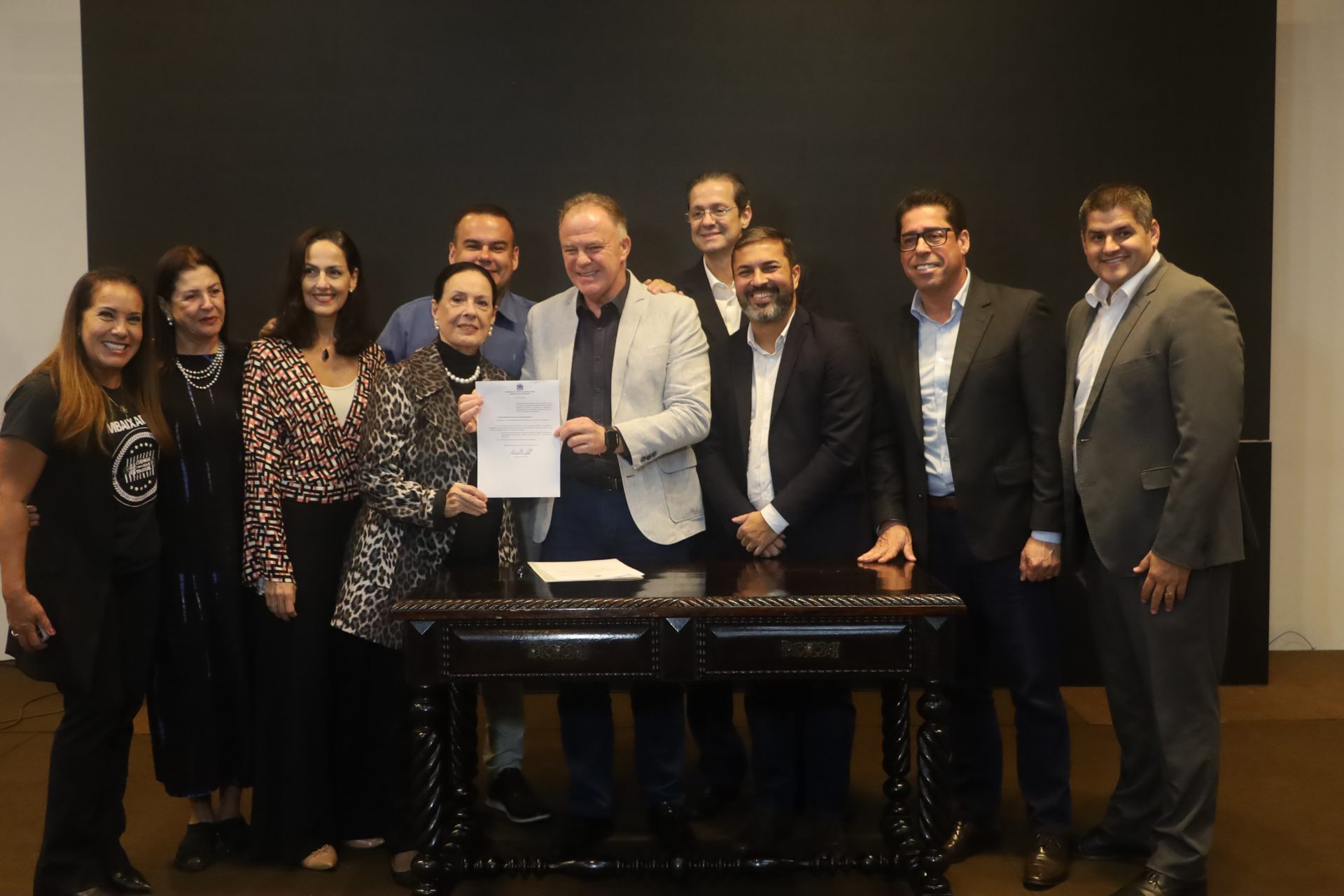 Governador Renato Casagrande sanciona lei nomeia as estações do novo Aquaviário