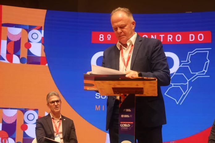 Governador do Espírito Santo participa da abertura da 8ª edição do Cosud