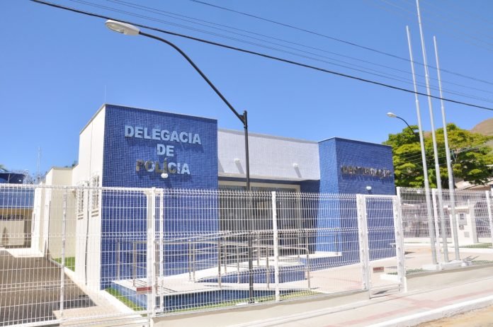 Delegacia de Piúma prende suspeitos de crimes de furto