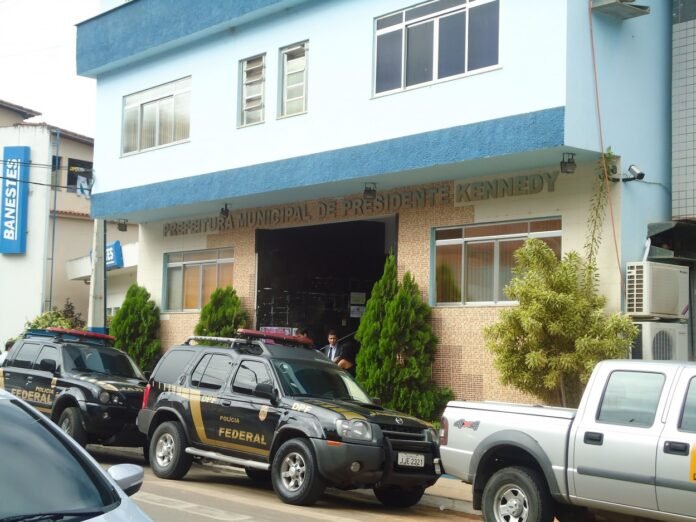EDITAL: Prefeitura de Presidente Kennedy abre Processo Seletivo com salários de até R$ 15 mil
