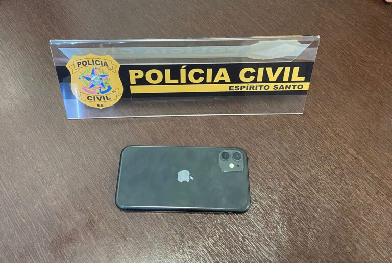 Polícia Civil recupera celular que havia sido roubado em Vitória