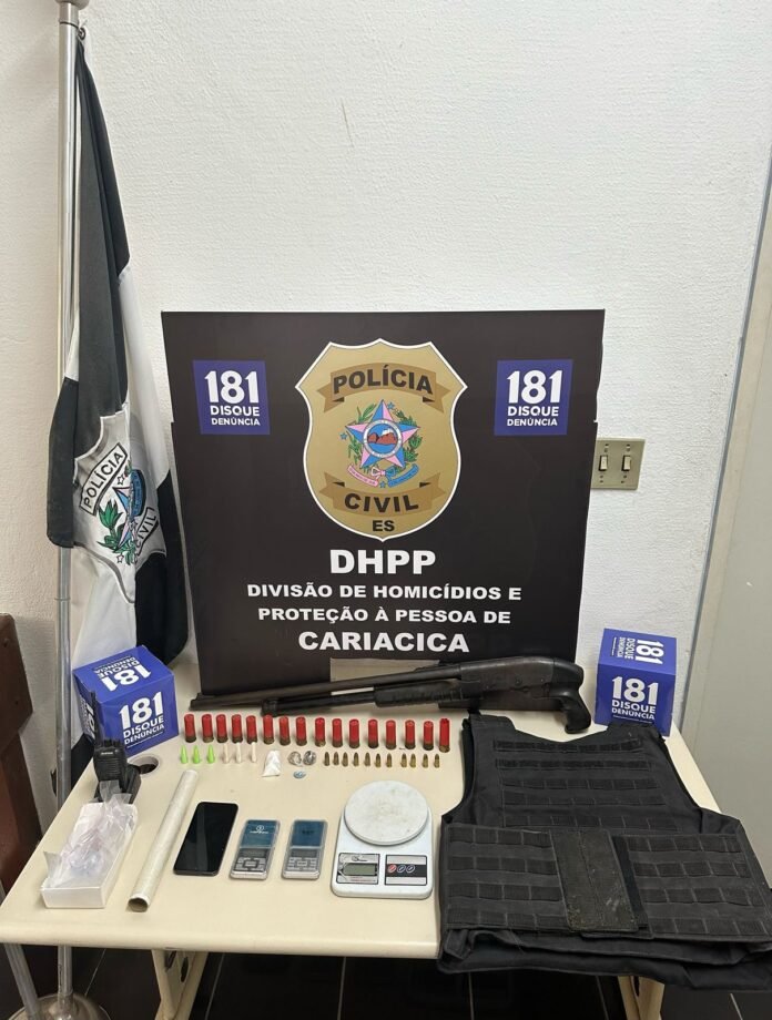DHPP de Cariacica prende suspeito e apreende arma, munições e drogas em Nova Esperança