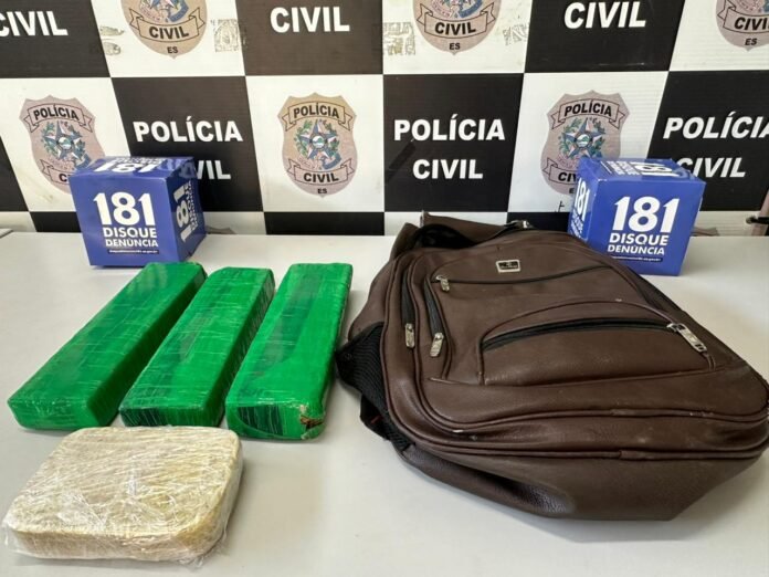 Denarc apreende drogas em ônibus interestadual destinadas à Grande Vitória