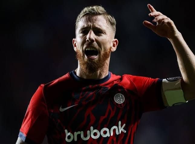 Iker Muniain está de saída do San Lorenzo. Foto: Divulgação.
