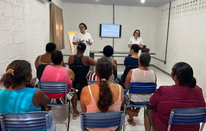 Cras do Alto Independência recebe ação de conscientização sobre arboviroses - Prefeitura de Cachoeiro de Itapemirim