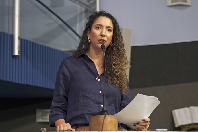 Câmara mantém veto de Pazolini à criação de Dossiê da População LGBT+