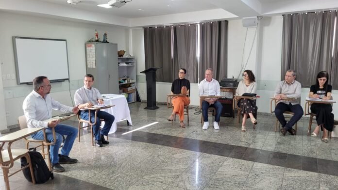 Prefeitura e Diocese se reúnem para fortalecer políticas públicas voltadas à população em situação de rua  - Prefeitura de Cachoeiro de Itapemirim